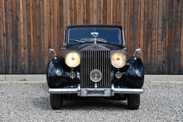 Rolls-Royce Silver Wraith_16